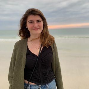 Meet your Posher, Antonella